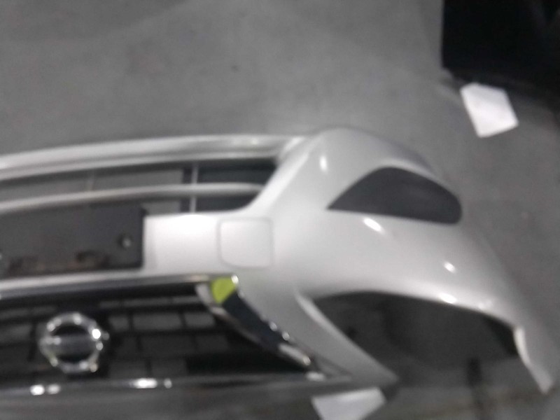 2017 Nissan Versa Silver Front Bumper Assembly OEM Minor Scratches NJ25-129025