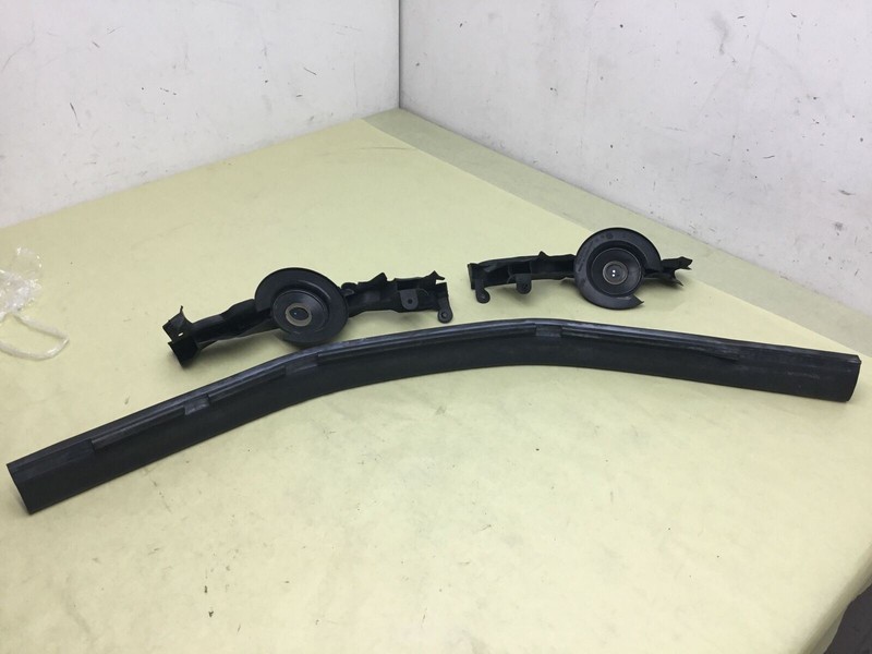BMW 335 GT F34 Under Hood Engine Bay Sealing Rubber Strip Seal Set 13 - 16 :O