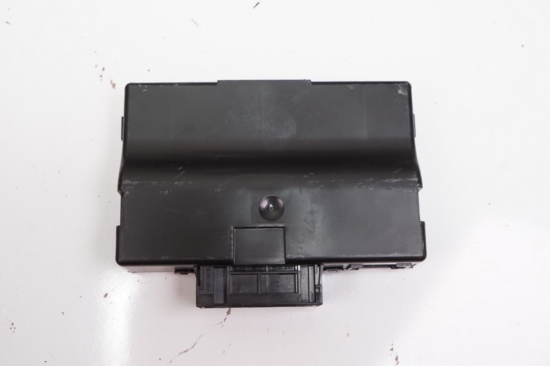 Audi A8 S8 Interface Gateway Control Module OEM 2013 2014