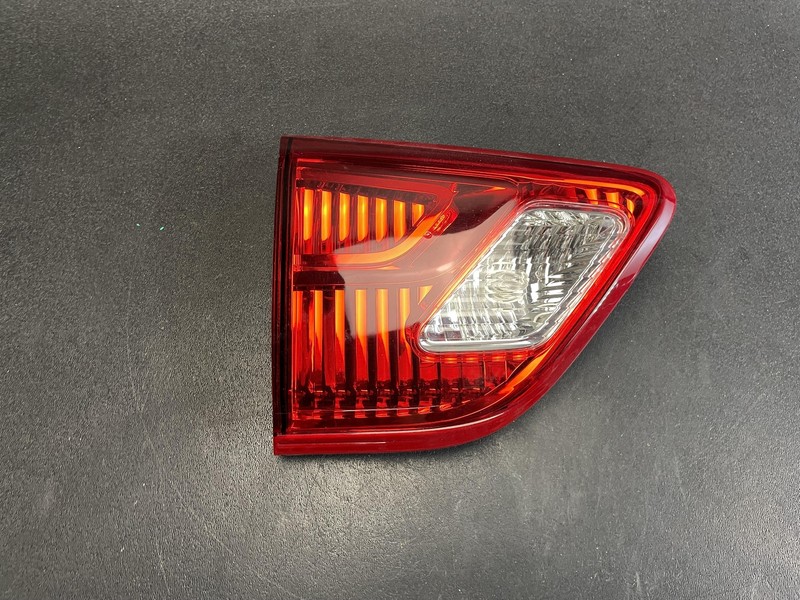 Rear Left Inner Tail Light Lamp 2020 Nissan Pathfinder 26545-9PF0A 2016 - 2019