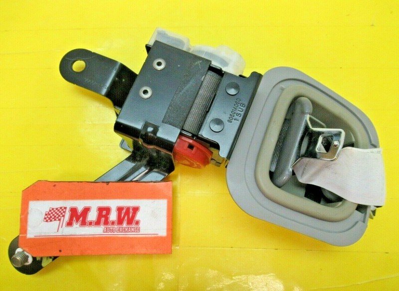 SEATBELT HARNESS CENTER ROOF SHOULDER MIDDLE REAR BACK SEAT BELT for 01 FORESTER