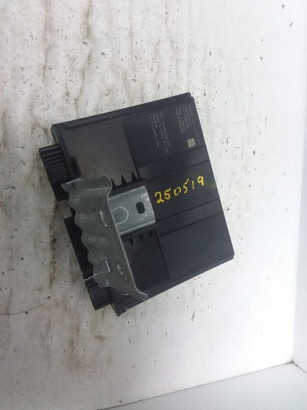 Theft Locking Smart Power Control Unit Module EX-L Fits 20 PILOT 38320-TG7-L11