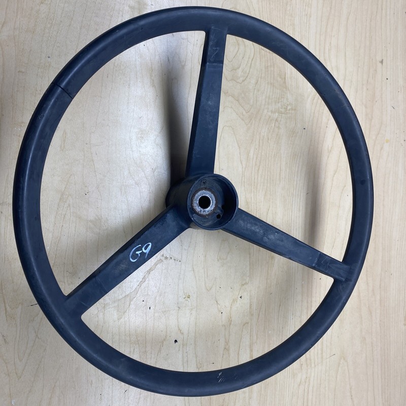 vintage Yamaha G9 Golf Cart steering Wheel