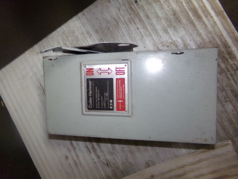 Cutler Hammer 30-11587-2 Safety Switch Enclosure*FREE SHIPPING*