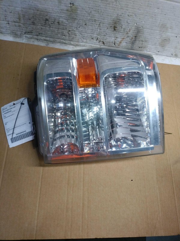 2013 Ford E250 Van Left Headlight Assembly OEM 216028 Used 285K Miles White
