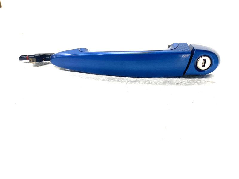 14-16 BMW F22 F30 F32 LEFT DRIVER SIDE BLUE DOOR HANDLE W/ COMFORT OEM #A0.40