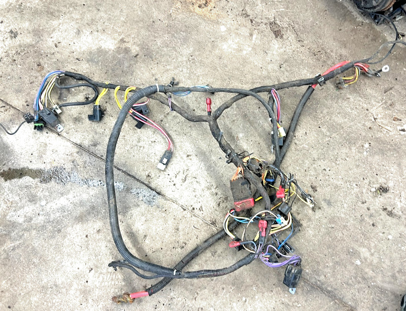 OEM John Deere F915 FRONT and REAR WIRING HARNESS AM105031 fits F915 MOWER ONLY