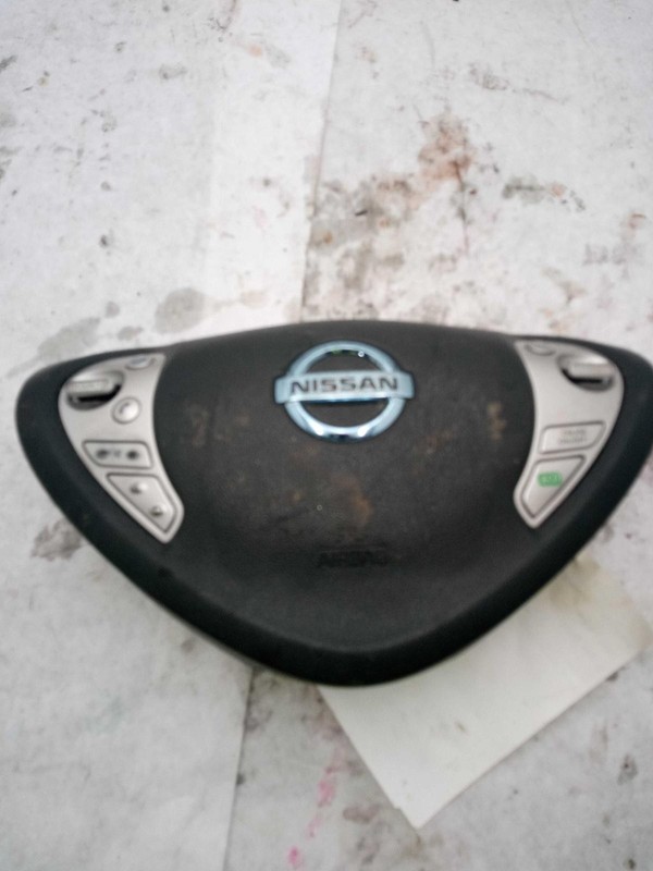 2015 Nissan Leaf Steering Wheel Air Bag Black OEM Used 81K Miles NJ25-27774