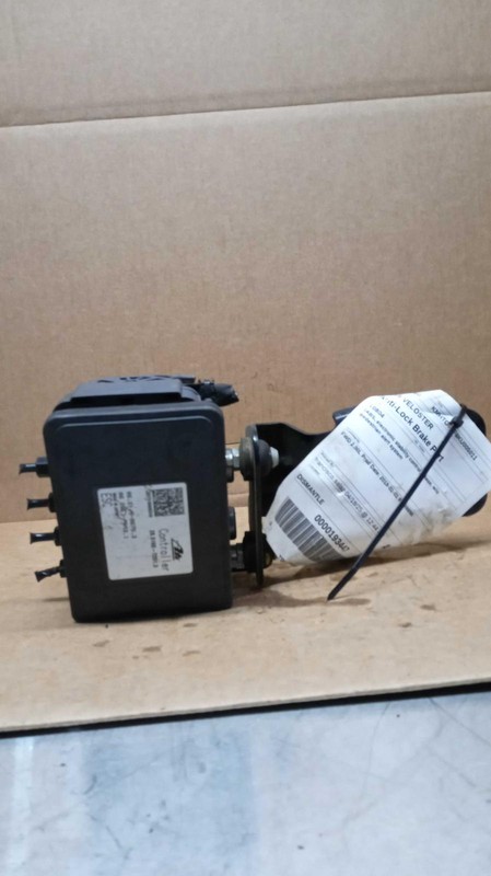 2019 Hyundai Veloster ABS Hydraulic Assembly OEM 58900J3200 59000 Miles