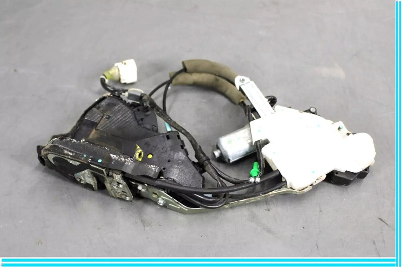 07-09 Lexus LS460 XF40 Front Right Passenger Side Door Lock Latch Actuator OEM