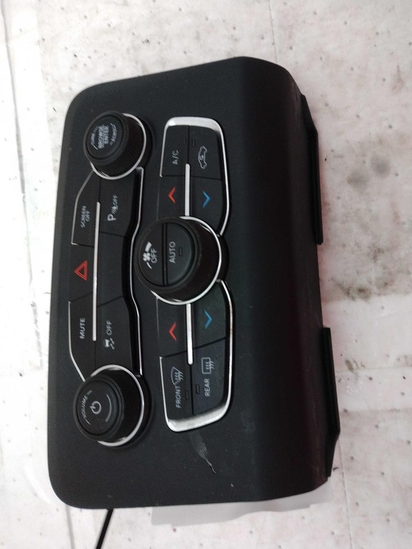 2018 Dodge Charger A/C Selector Switch OEM Black 68293626AD 59K Miles