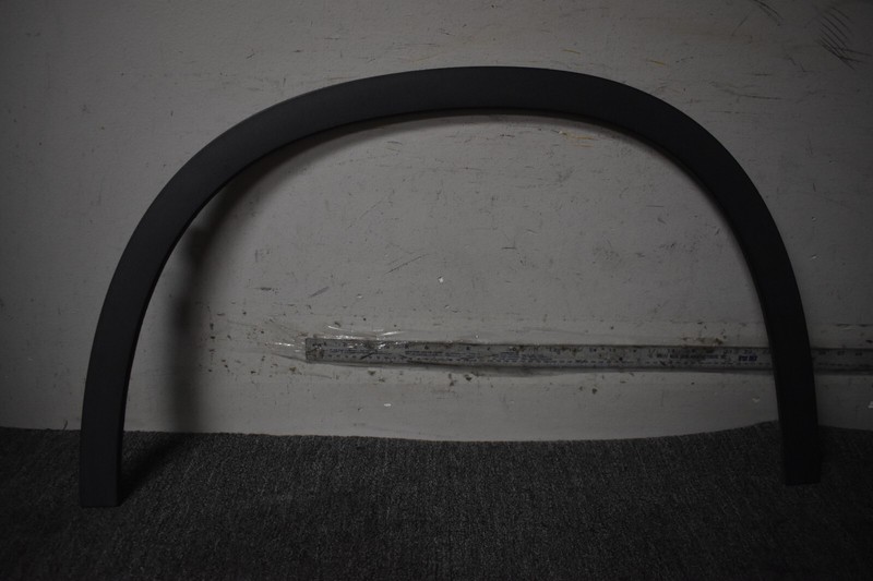 2015-2020 MERCEDES BENZ GLA 45 AMG WHEEL OPENING MOLDING FACTORY OEM