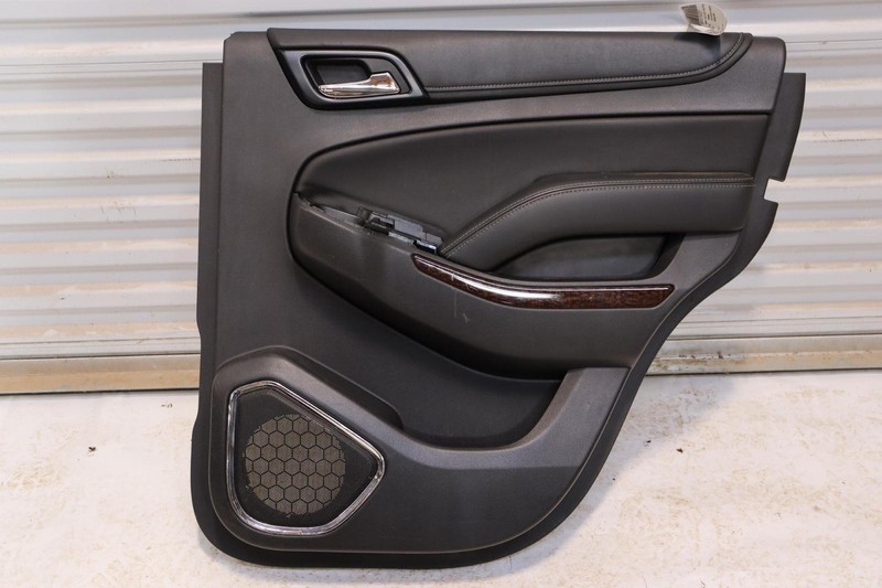 2015-2020 GMC YUKON REAR RIGHT SIDE DOOR PANEL TRIM COVER BLACK OEM