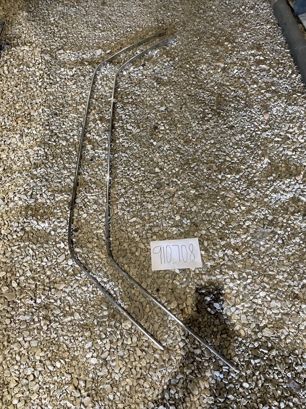 1986-1991Mercedes 420SEL W126 Roof Drip Molding Trim – Left And Right