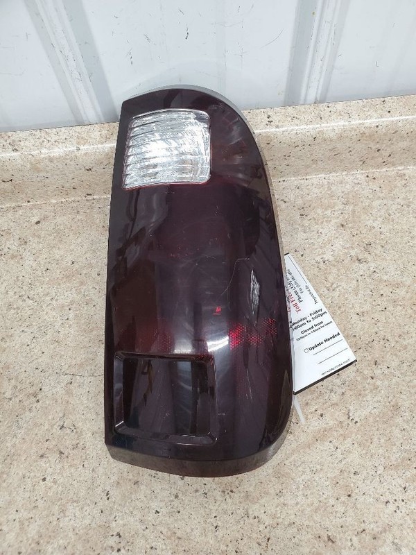 Passenger Tail Light Pickup Fits 08-16 FORD F250SD PICKUP 302665