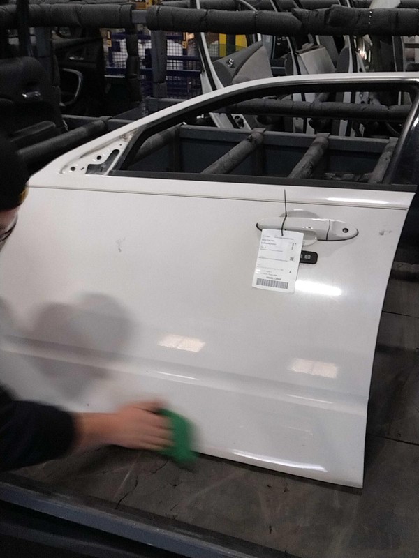 2010 Ford Escape Left Door White PW PL PHM 189K Miles OEM Used Part