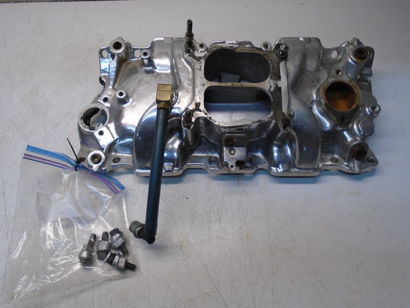 Z4b Aluminum Intake Manifold 2101 SBC 305 350 5.7 5.0 Chevy Edelbrock