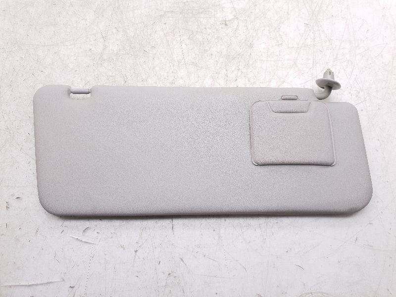 04-06 SCION XB 1.5L FWD AT PASSENGER SIDE SUN SHADE VISOR