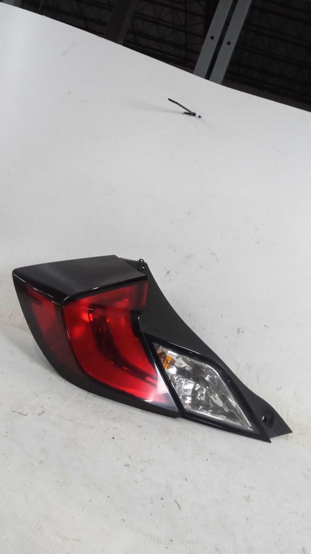 2017 Honda Civic Left Tail Light Assembly Red Aftermarket 394399 90K Miles