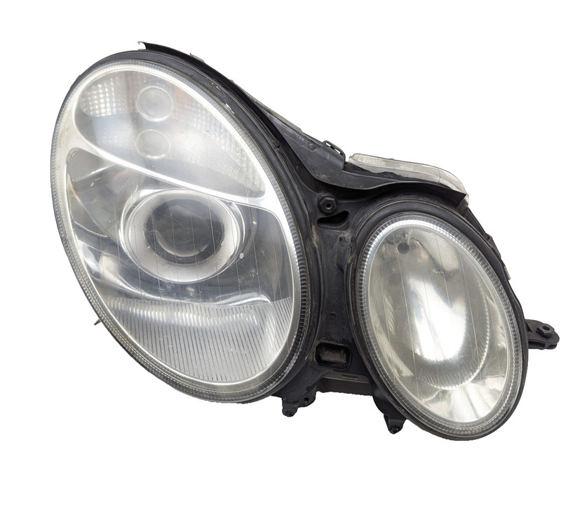 2003-2006 Mercedes E E320 E350 Class Right Passenger Halogen Headlight L8609 DW