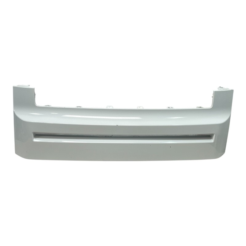 2020-2023 Land Rover Defender L663 Front center grille molding OEM L8B2-17820-A