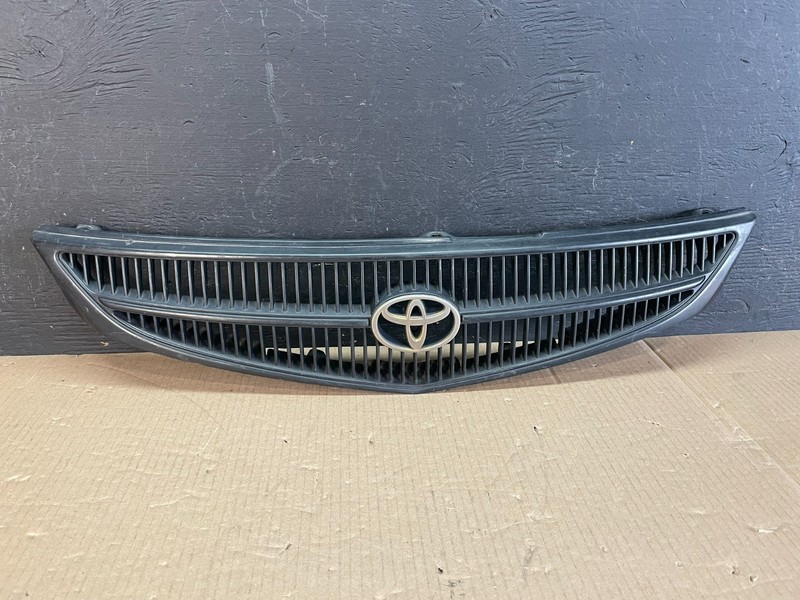 1999 2000 2001 Toyota Solara Front Upper Grill Grille OEM AE3672 DG