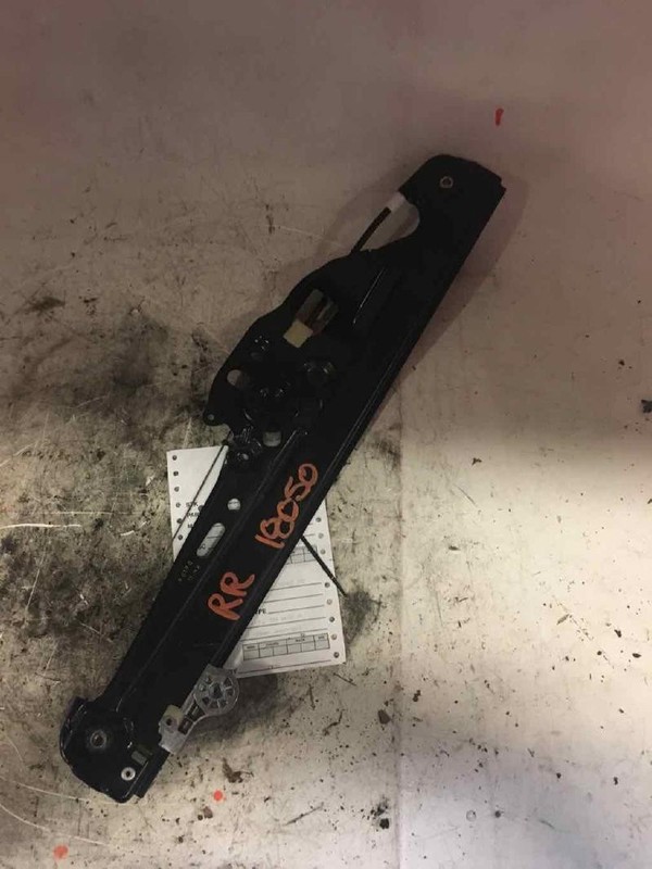 Side/rear/cargo Regulator BMW 530I Right 04 05 06 07