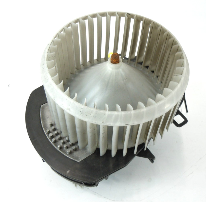 2011-2018 Porsche Cayenne Front A/C Heat Blower Motor OEM