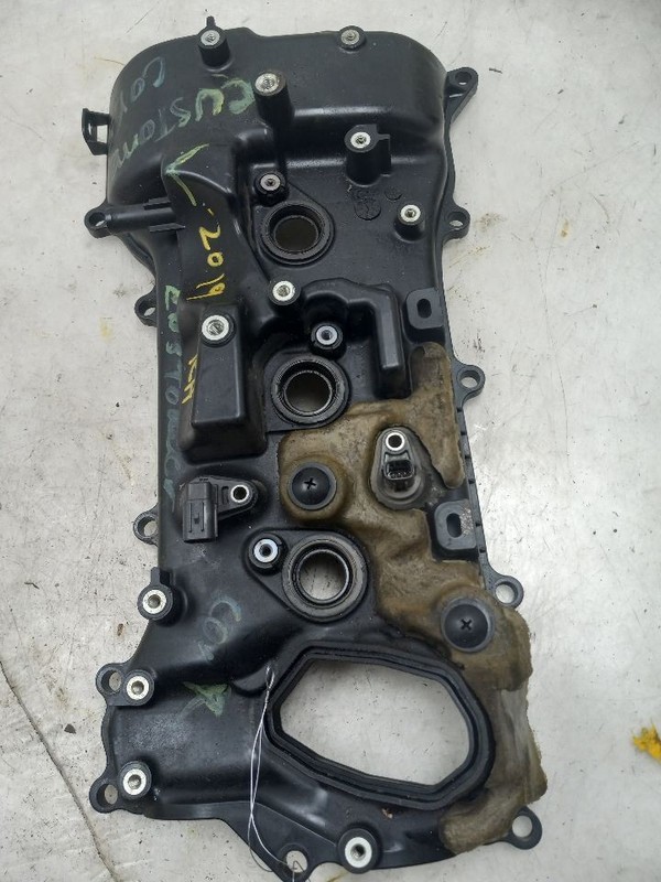 19 TOYOTA SIENNA 3.5L REAR PASSENGER RIGHT VALVE COVER 2GRFKS