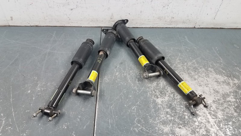 2008 Chevy Corvette C6 Shock Absorber Set #7706 V7