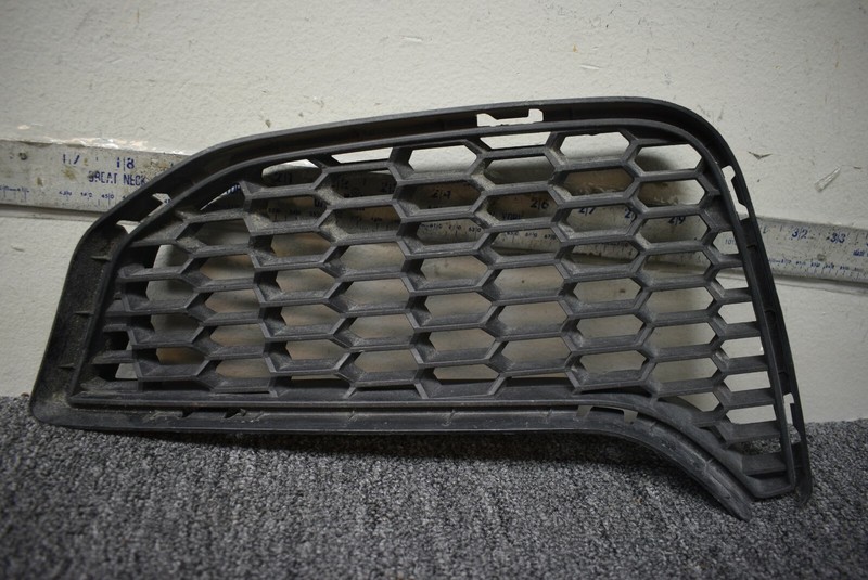 BMW M3 M4 AIR GRILLE INTAKE FACTORY OEM
