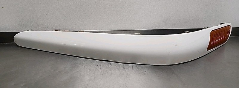 2001 - 2004 Mercedes R170 SLK230 SLK320 Front Bumper Molding Trim Left Driver OE