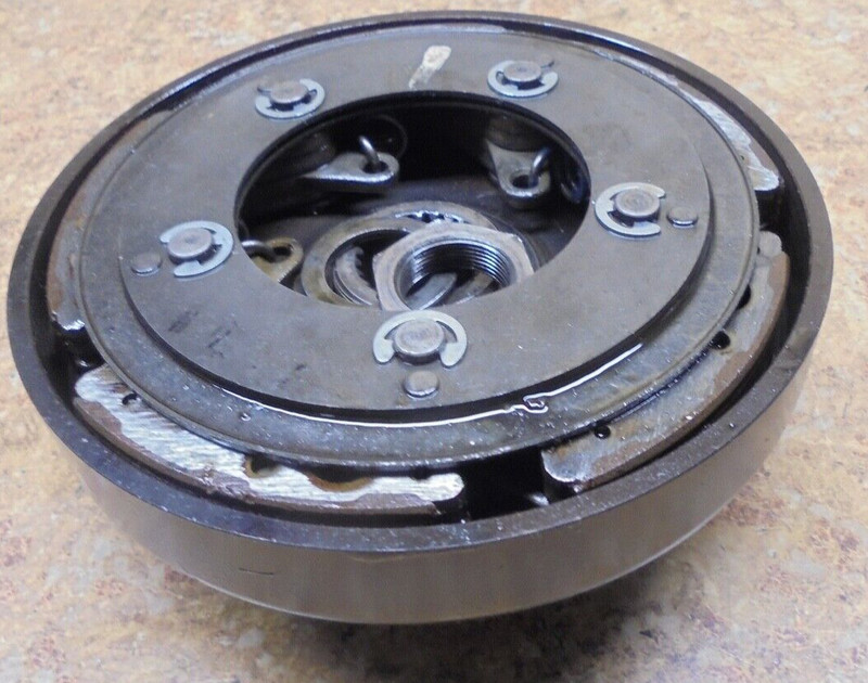 1997 Honda Fourtrax TRX300 TRX 300 4X4 Engine Centrifugal Clutch Plates Housing