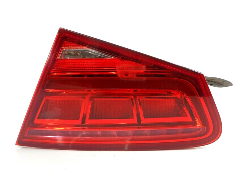 11-14 Audi A8 Quattro Inner Tail Light Lamp Passenger Right OEM Lid Mounted S8