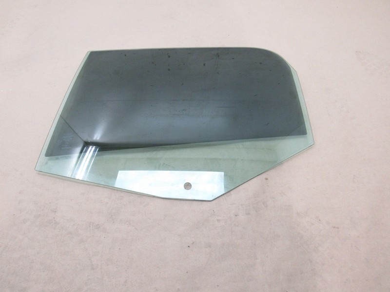 Mini Cooper Countryman S 2024 Rear Left Driver Door Window Glass 23-25 ;