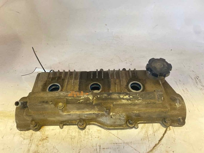 Valve Cover TOYOTA TACOMA 95 96 97 98 99 00 01 02 03 04