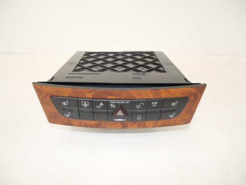 2003-2009 Mercedes CLS63 CLS550 W211 Hazard Switch Control Panel Assembly OEM