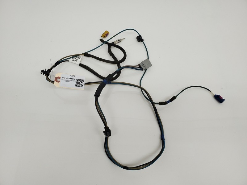 Feeder Cable Antenna Main No.1 2015 Kia Sedona 96220-A9300 2016