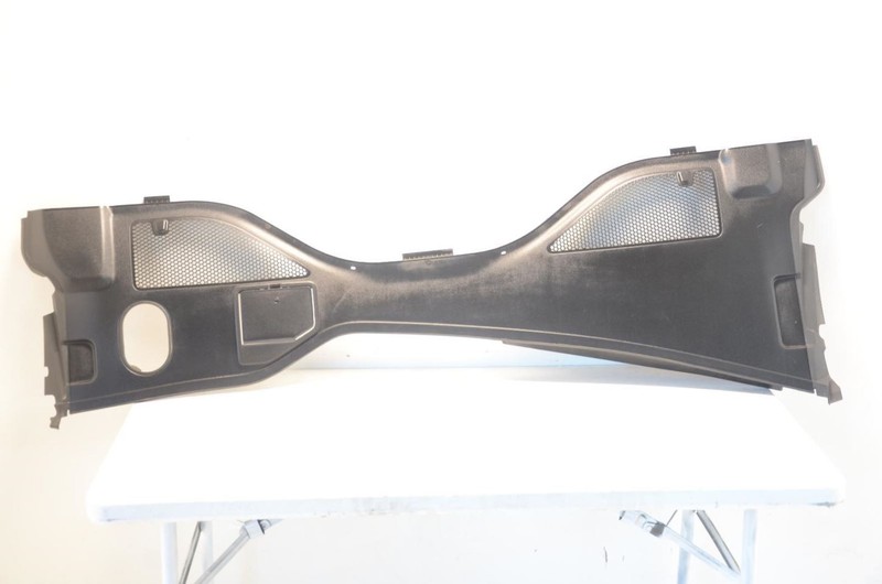 16-18 Audi A6 Black Windshield Wiper Cowl Grille 4G8819447