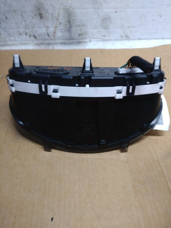 2018 KIA SOUL Speedometer Gauge OEM Black 1.6L 130K Miles Warranty
