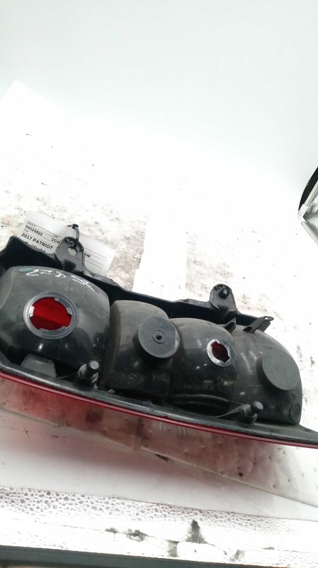 2017 Jeep Patriot Right Tail Light Assembly Black 184569 Used 135K Miles