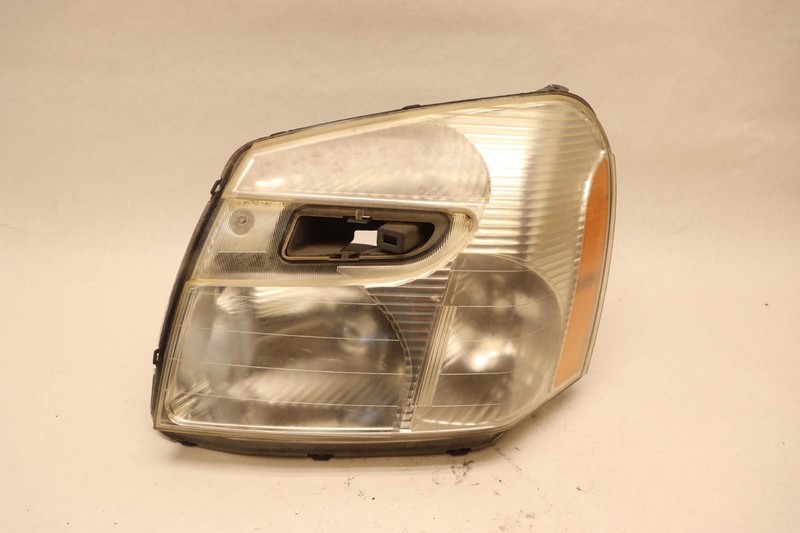 2005-2009 CHEVY EQUINOX FRONT LEFT DRIVER SIDE HEADLIGHT HEADLAMP OEM