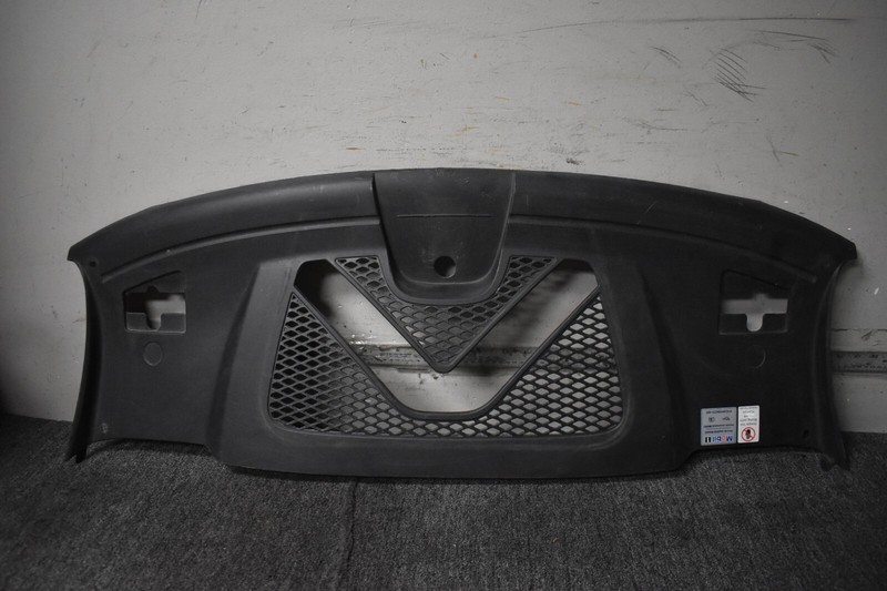 2019-2020 PORSCHE MACAN S SIGHT SHIELD FACTORY OEM