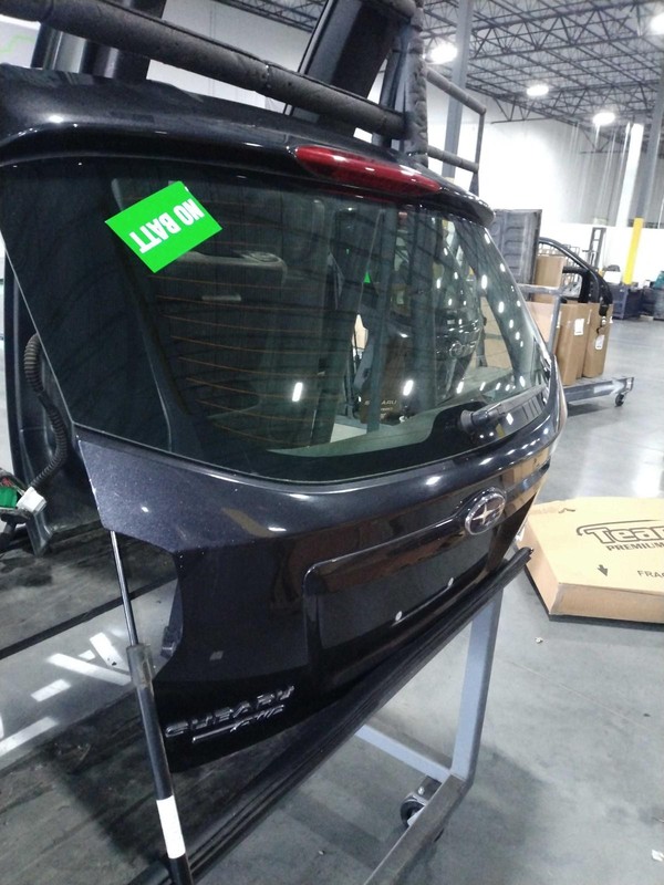 2016 Subaru Impreza OEM Black Deck Lid Trunk Good Condition 93000 Miles