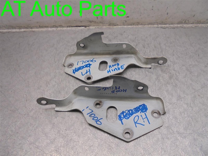2001-2007 GMC YUKON DENALI HOOD HINGES DENALI SET OF 2 OEM 15705112R 15705111L