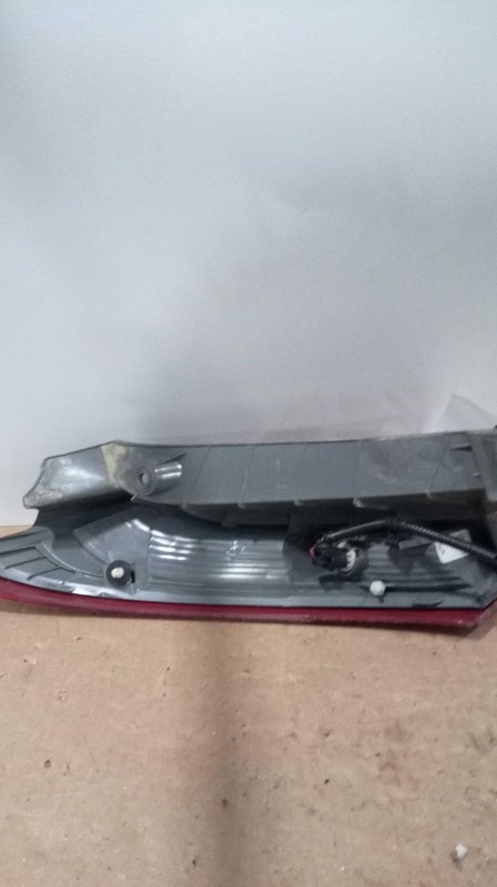 2015 Honda CR-V Right Tail Light Assembly OEM 6011 Used 117K Miles