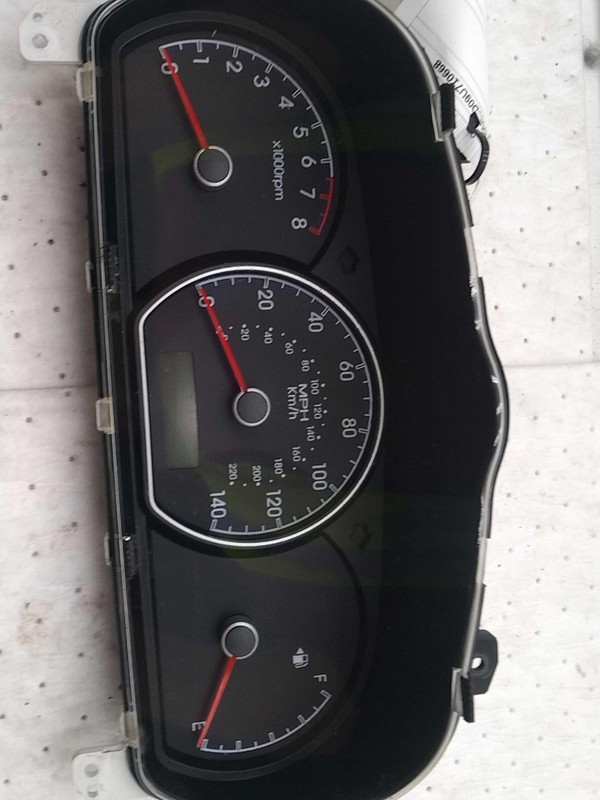 2009 Hyundai Elantra Speedometer Gauge OEM Silver 128K Miles NJ25-26392-671405