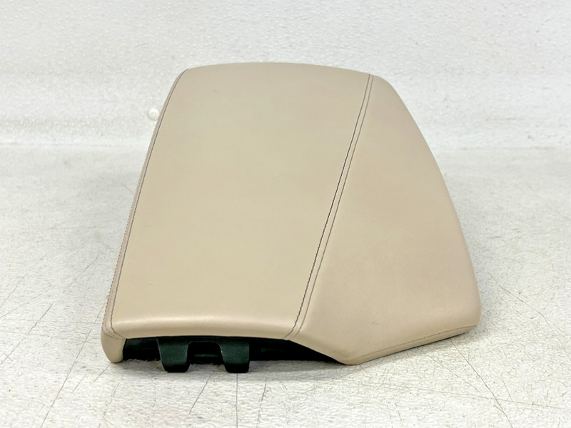 ⭐2019-2021 INFINITI QX50 CENTER CONSOLE ARMREST STORAGE LID COVER OEM LOT2742