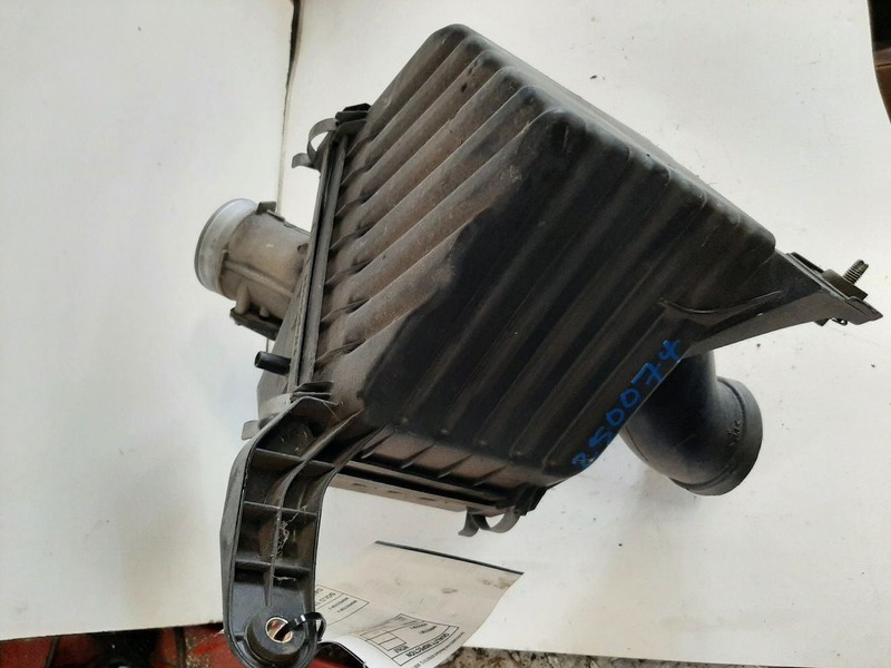 97 98 99 00 01 02 03 04 TOYOTA TACOMA 2.4L AIR CLEANER 2RZFE