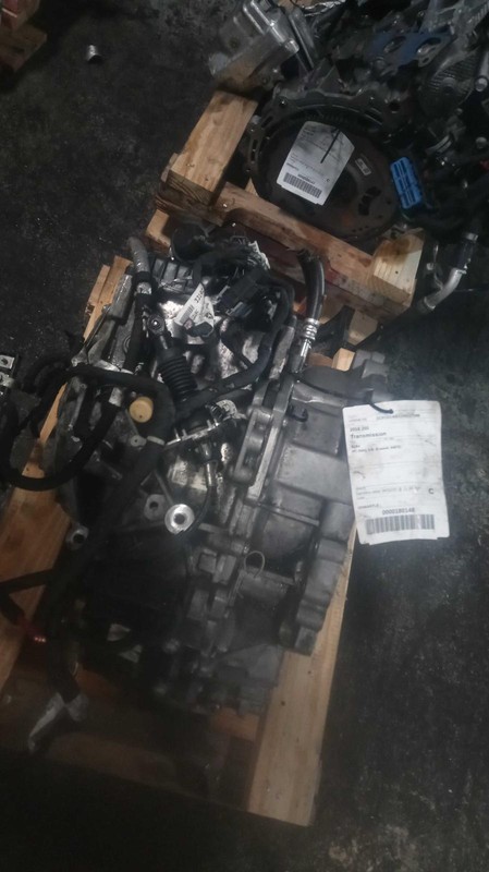 2016 Chrysler 200 Automatic Transmission Assembly 2.4L OEM 126K Miles
